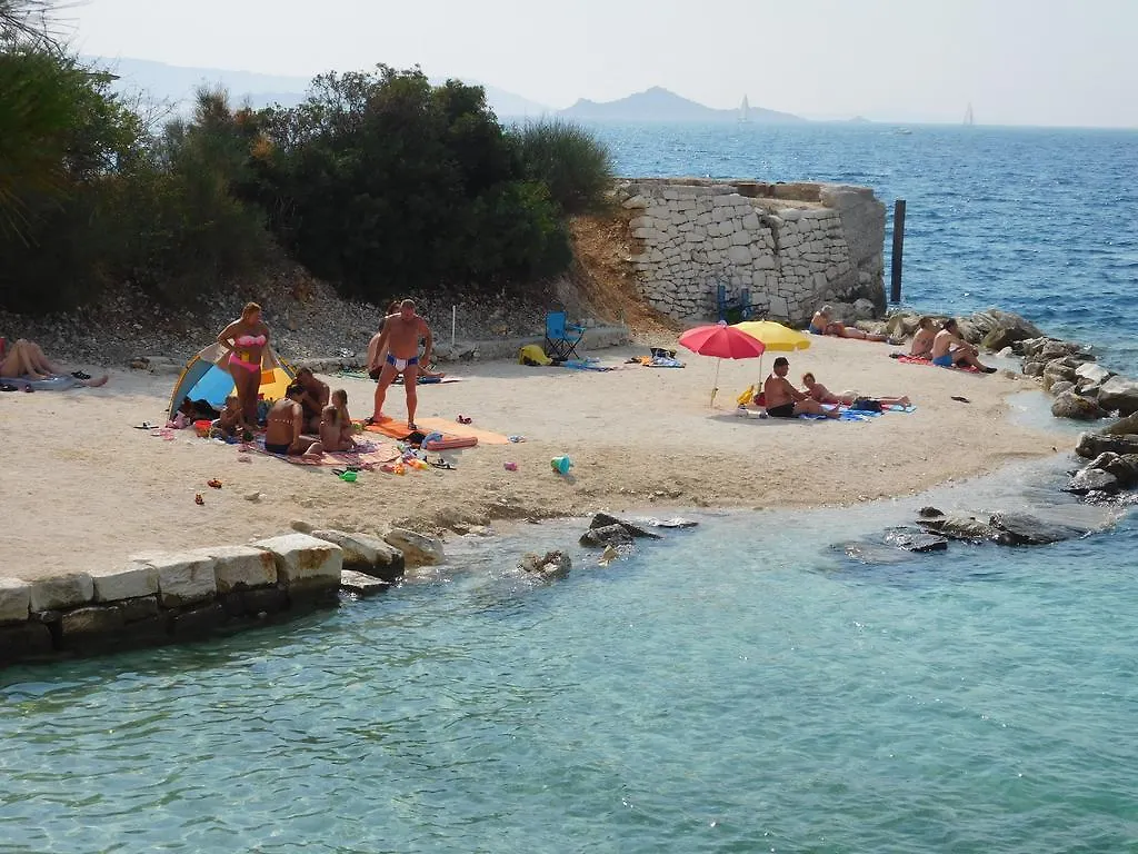 Apartment With Terrace Trogir Croatia